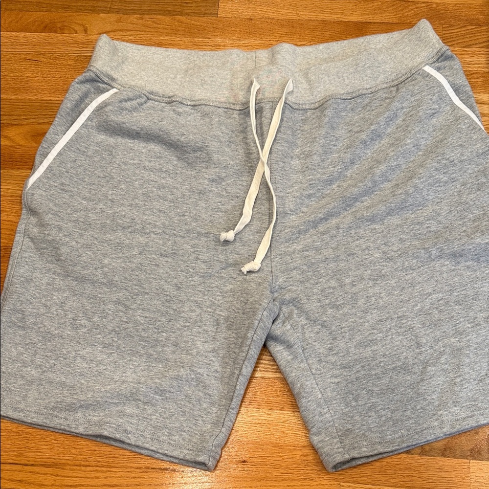 Men's Athletic Gray Shorts with Drawstring